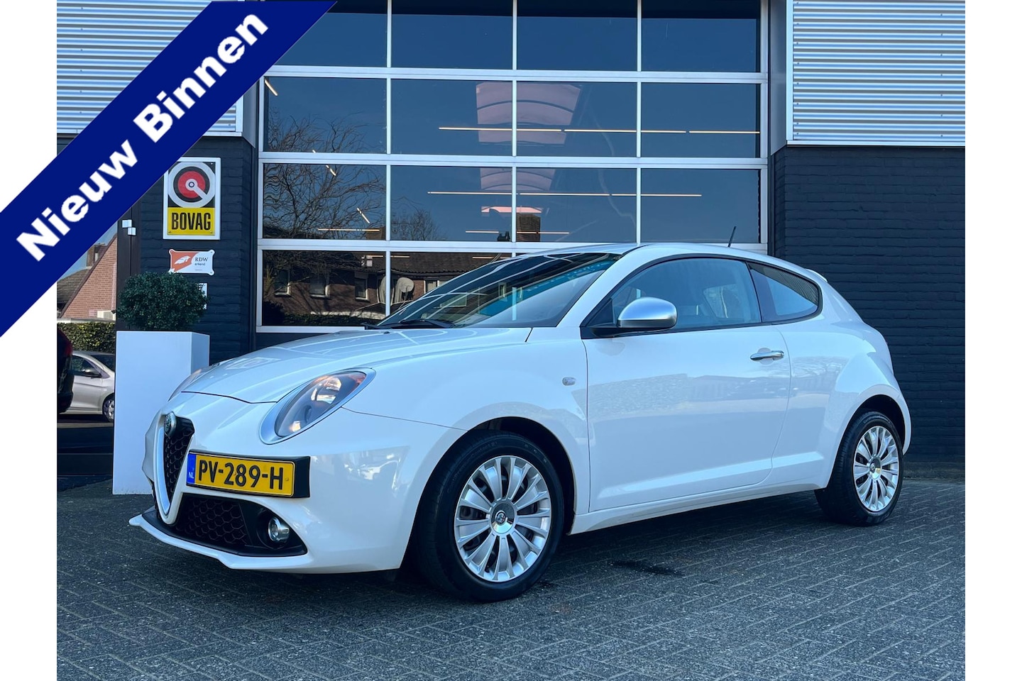 Alfa Romeo MiTo - 0.9 TwinAir ECO Super 0.9 TwinAir ECO Super, Airco, Bluetooth, Navi, PDC, NAP - AutoWereld.nl