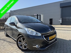 Peugeot 208 - 1.6 e-HDi Allure Navigatie/ClimaAuto 2014