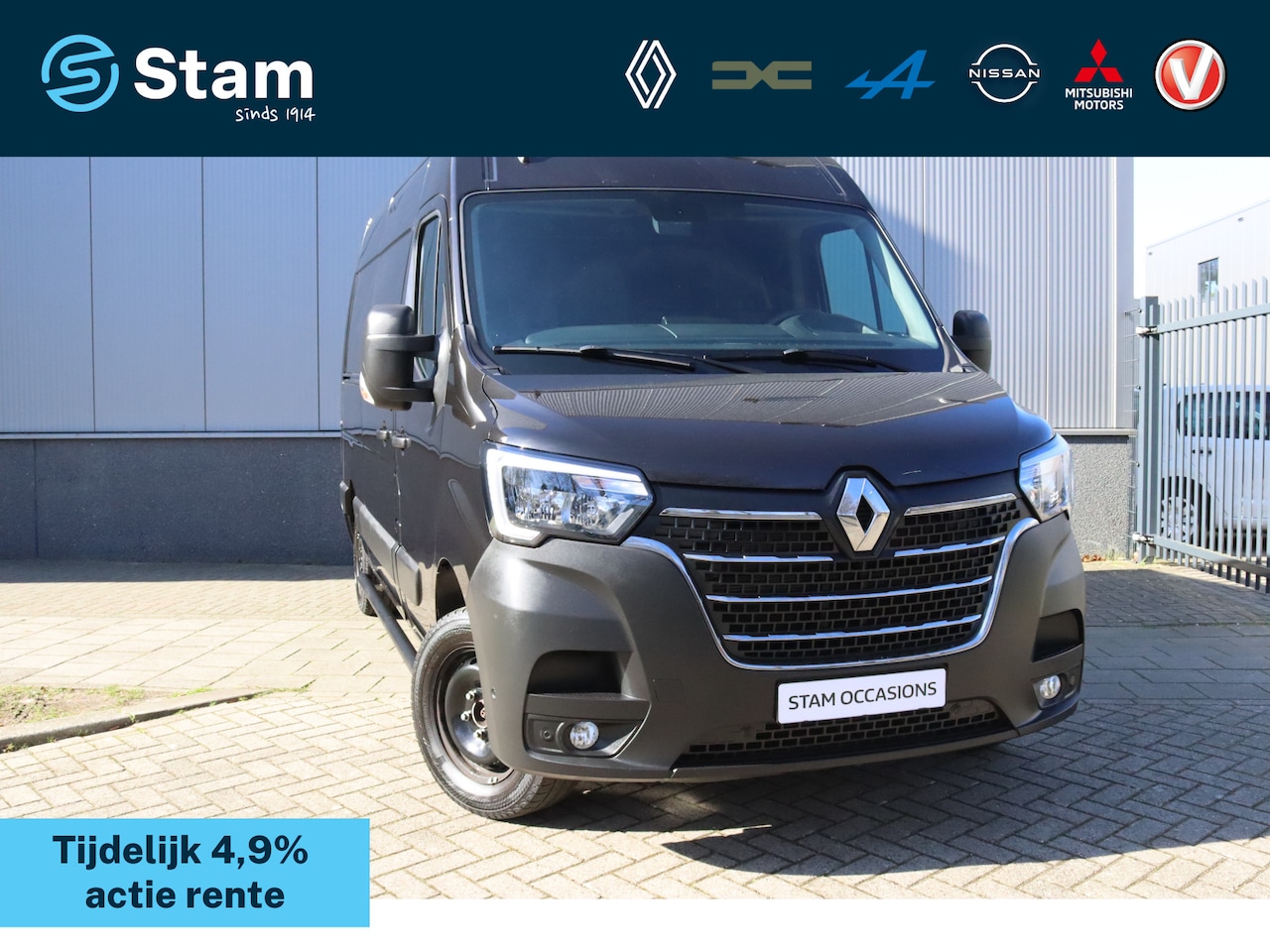 Renault Master - T35 2.3 dCi 135 L2H2 Work Edition Camera | Cruise | Navi | Parkeersens. v+a | Trekhaak - AutoWereld.nl