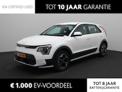 Kia Niro EV - Light Edition 64.8 kWh | Navigatie | Climate Control | Lm velgen | Parkeersensoren | Camer