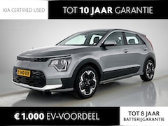 Kia Niro EV - Light Edition 64.8 kWh | Navigatie | Climate Control | Lm velgen | Parkeersensoren | Camer