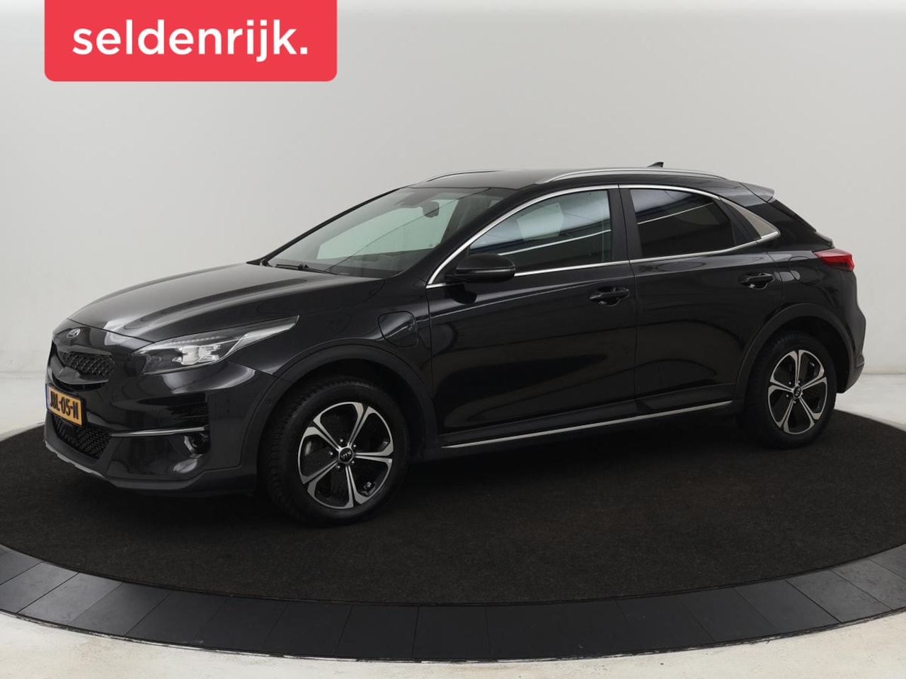 Kia XCeed - 1.6 GDi PHEV ExecutiveLine | Stoelventilatie | Leder | Adaptive cruise | Camera | Memory | - AutoWereld.nl