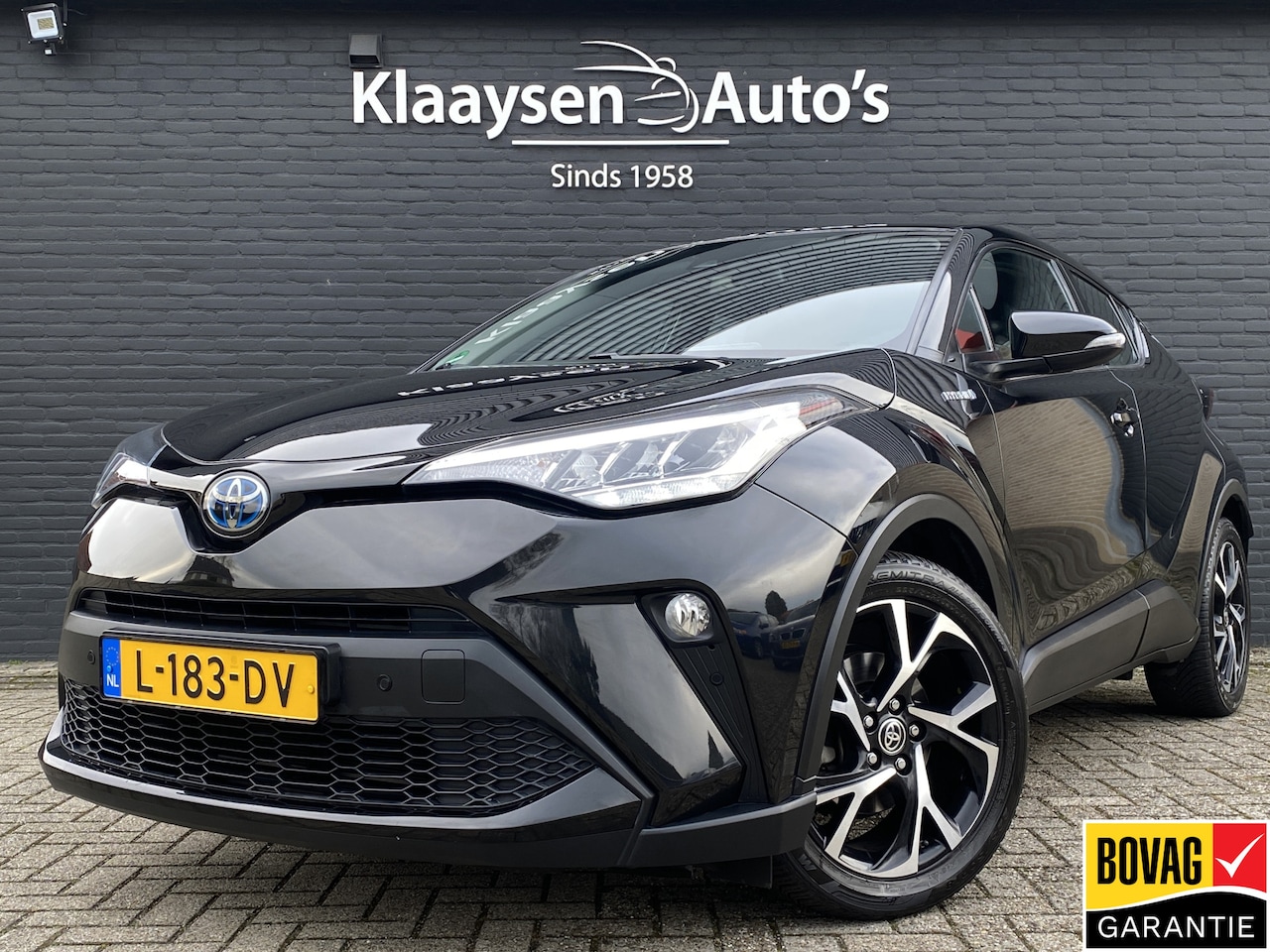 Toyota C-HR - 1.8 Hybrid Dynamic AUT. | dealer onderh. | navigatie | adapt. cruise | camera | parkeersen - AutoWereld.nl
