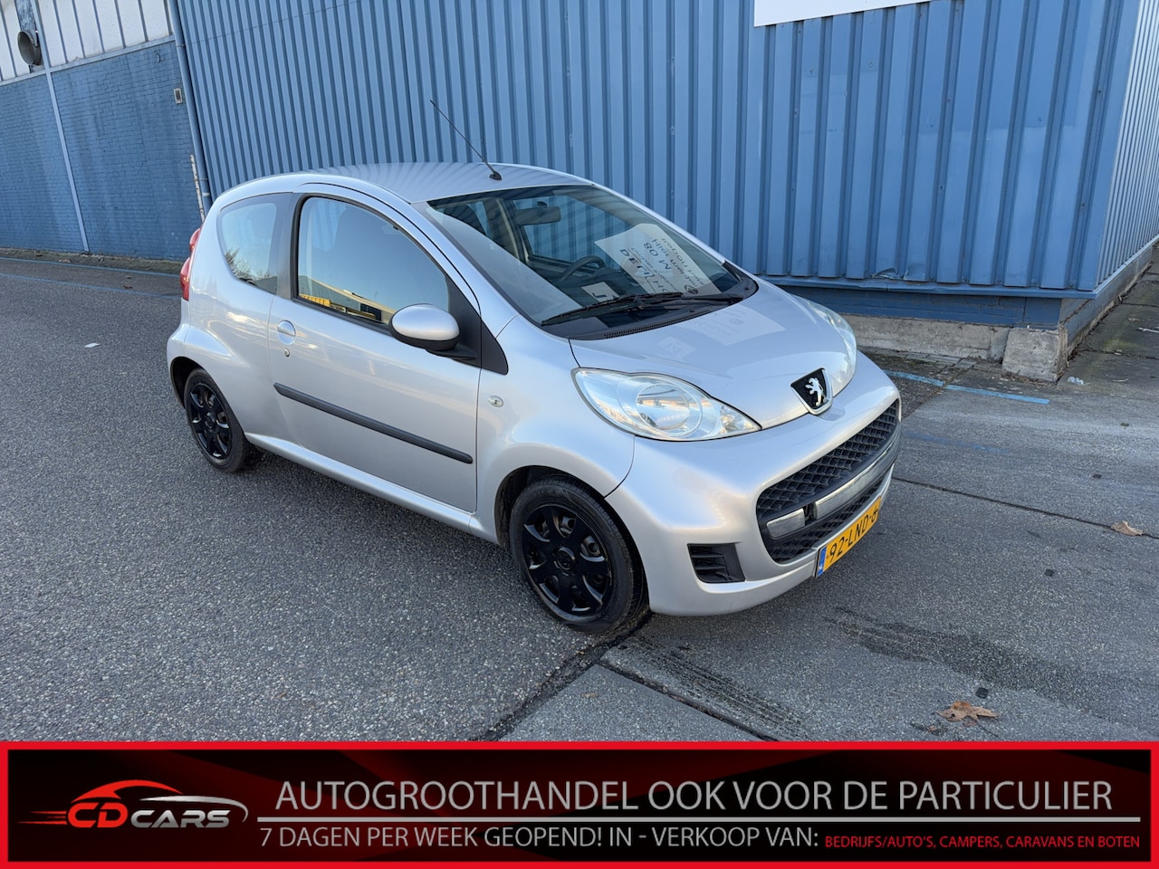 Peugeot 107 - 1.0-12V XR Inruilauto’s tegen vaste prijzen. Voor meer info: 0638140850 Bij de verkoop van - AutoWereld.nl