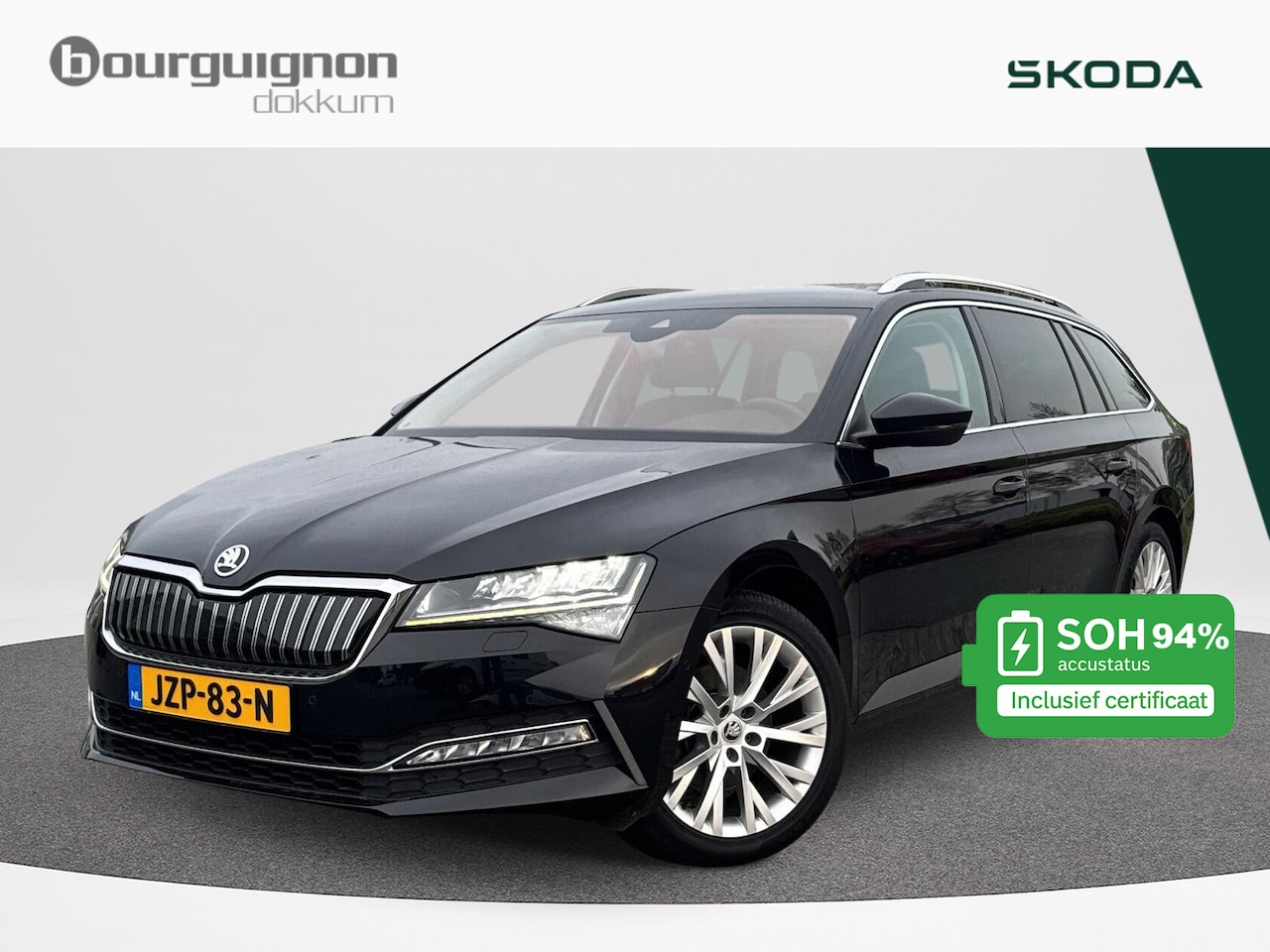 Skoda Superb Combi - 1.4 TSI iV Business Edition | 218 pk | PHEV | Trekhaak | A. Camera| Digital Dash | DCC | S - AutoWereld.nl