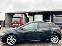Volkswagen Polo - 1.0 TSI 95pk aut + f1 Highline - nap - pano - sfeerverl - virtual - acc - front assist - c