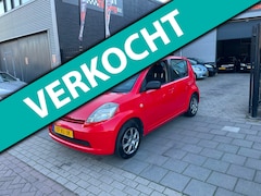 Daihatsu Sirion 2 - 1.3-16V Prestige 3e Eigenaar Airco NAP APK