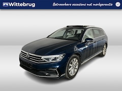 Volkswagen Passat Variant - 1.4 TSI PHEV GTE Business / AUTOMAAT/ PANO/ LEER/ DIGITAL DASH/ HEAD-UP DISPLAY/ PARK. SEN