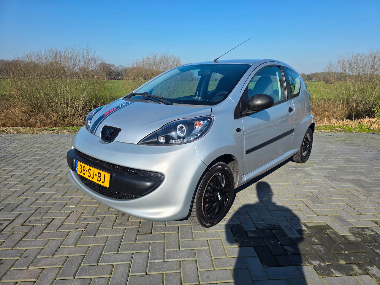 Peugeot 107 - 1.0-12V XR SPORT 116.000km NAP! - AutoWereld.nl