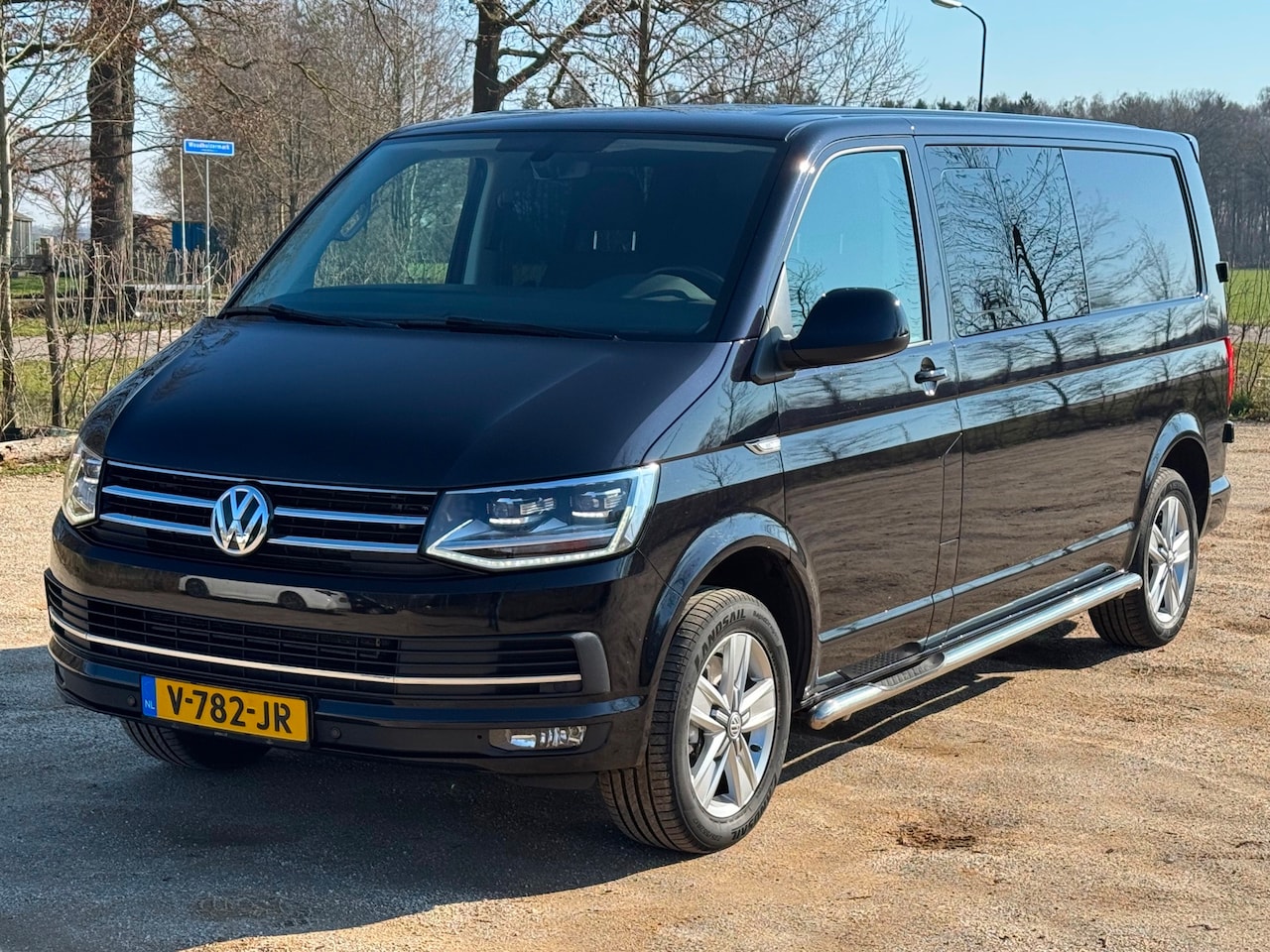 Volkswagen Transporter - DC L2H1 150kW DSG Highline *NAVI/XENON - AutoWereld.nl