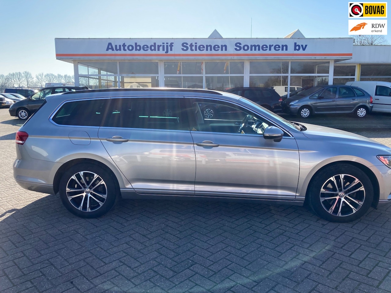 Volkswagen Passat Variant - 2.0 TDI Highline 2.0 TDI Highline - AutoWereld.nl