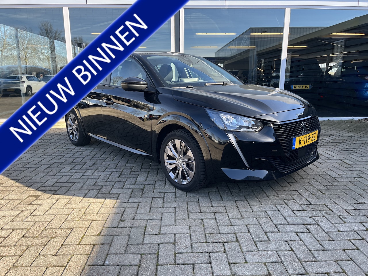 Peugeot e-208 - EV Active Pack 50 kWh Led / Cruise / Lmv / Carplay / Clima - AutoWereld.nl