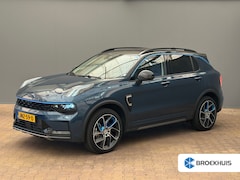 Lynk & Co 01 - 1.5 Panorama Dak | 20" Lichtmetaal | Parkeersensoren Voor + Achter | Carplay | Elek. Stoel