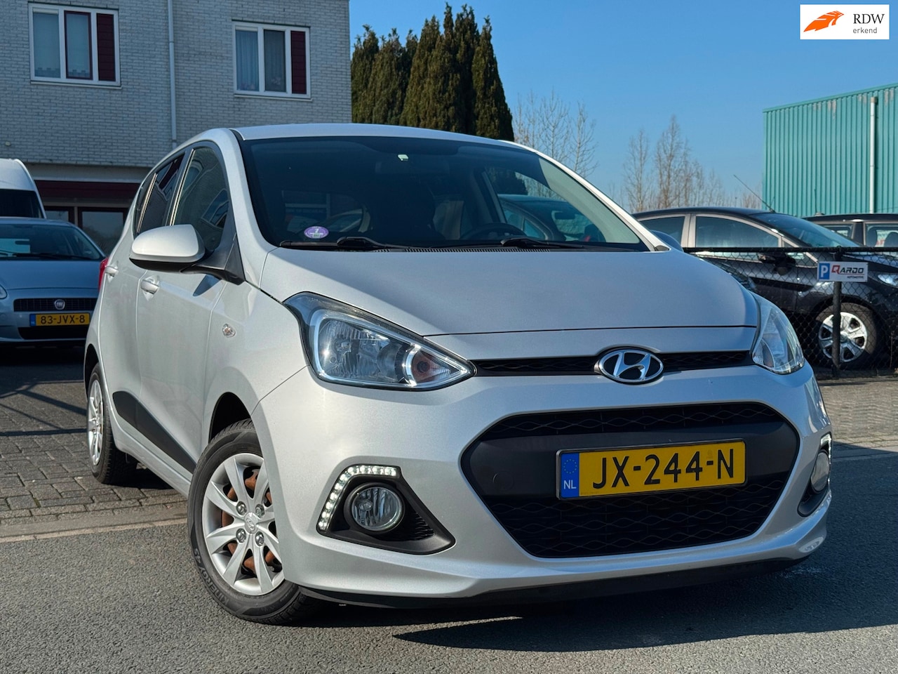 Hyundai i10 - 1.0i i-Motion Go! 2016/Apple Car Play/NAVI/Clima - AutoWereld.nl