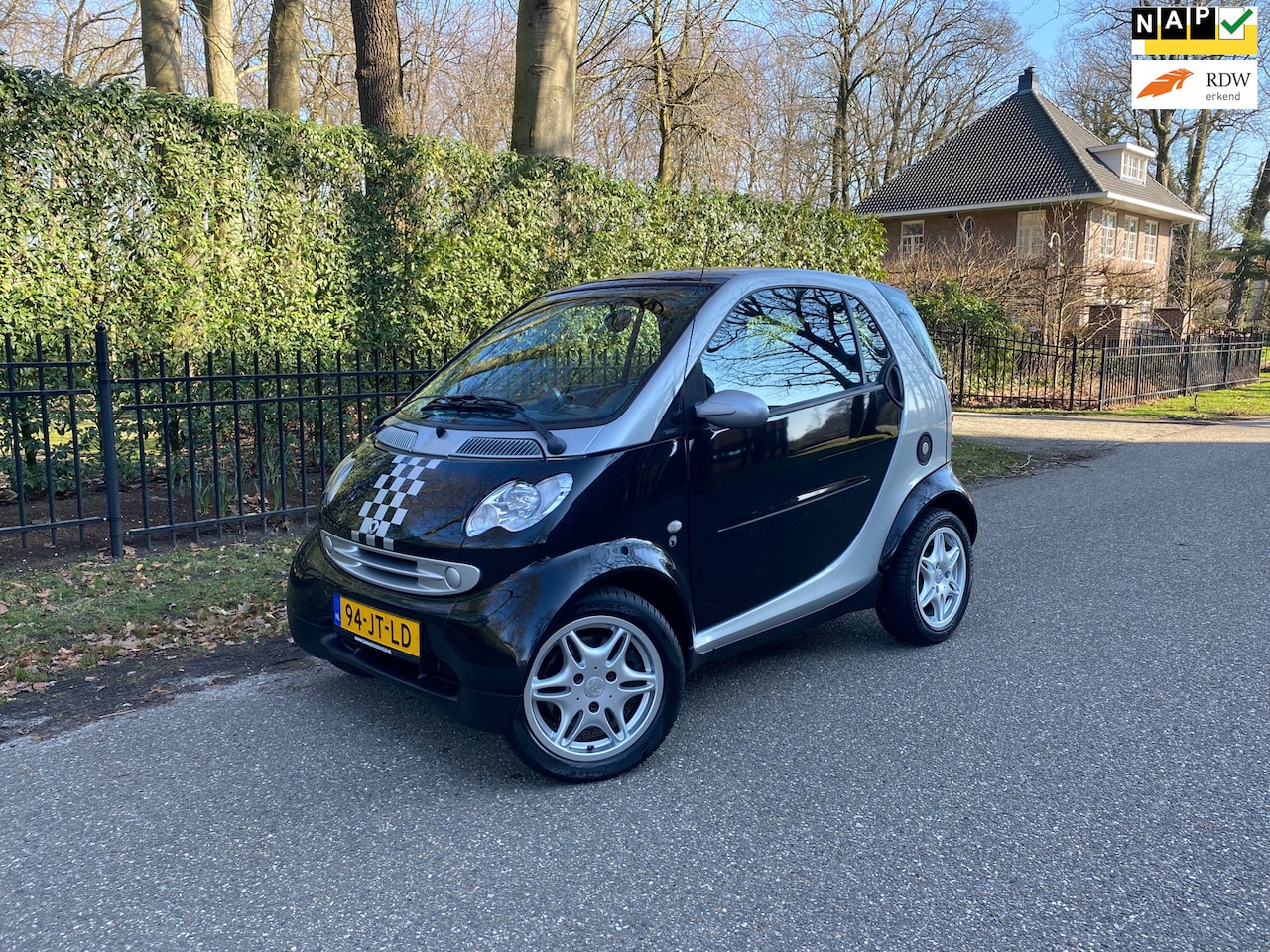 Smart City-coupé - Smart & passion Automaat, Airco, Pano, NAP! - AutoWereld.nl