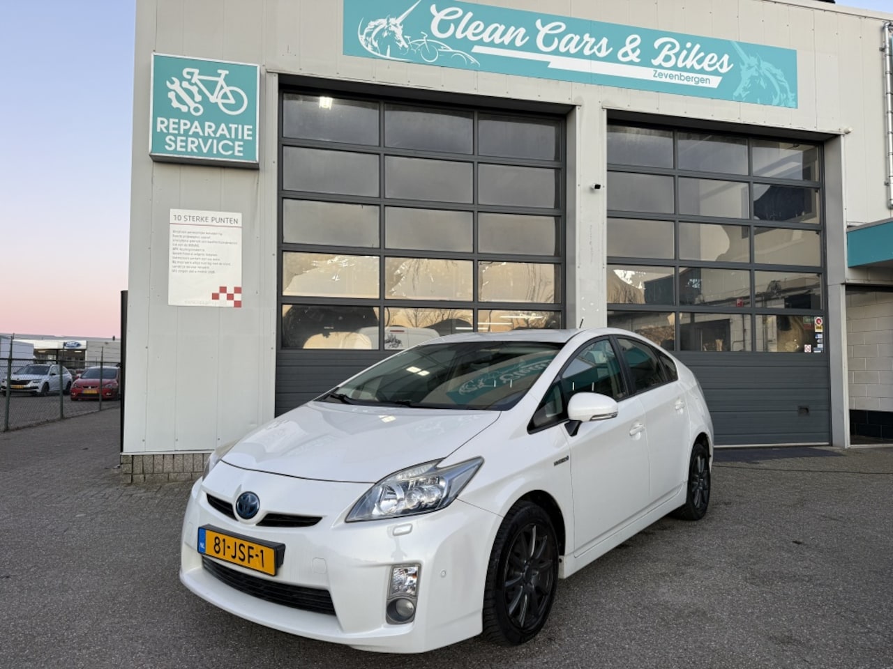 Toyota Prius - 1.8 Executive 1.8 Executive - AutoWereld.nl