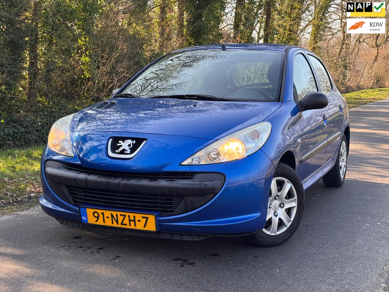 Peugeot 206 - 1.1 XR 1.1 XR | Nieuwe APK | - AutoWereld.nl