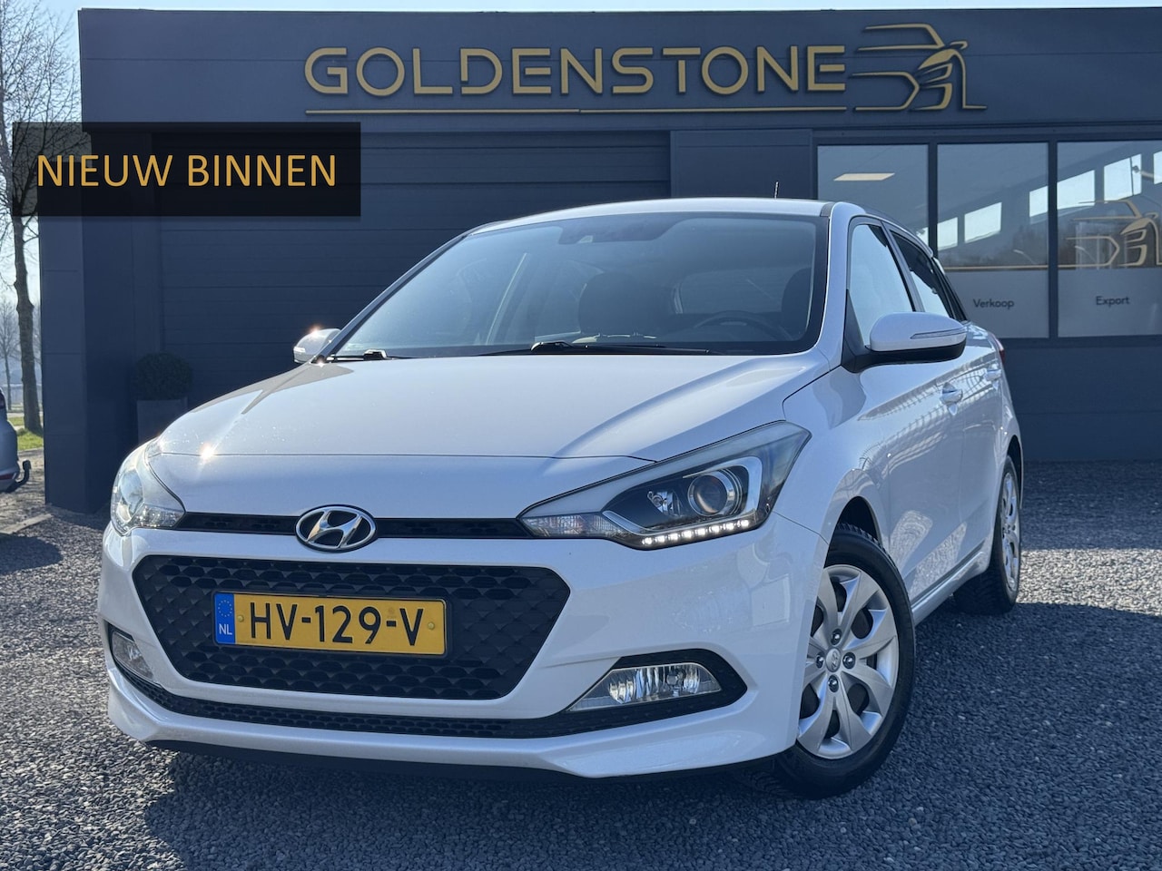 Hyundai i20 - 1.2 HP i-Motion Comfort 2e Eigenaar,Navi,Trekhaak,Camera,Pdc,Dealer Onderhouden,N.A.P,Rijs - AutoWereld.nl