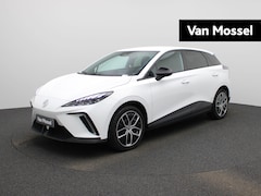 MG MG4 - 64 kWh Luxury | Half Leder | Elektrische Verstelbare Stoelen | 360 Graden Camera | Apple C