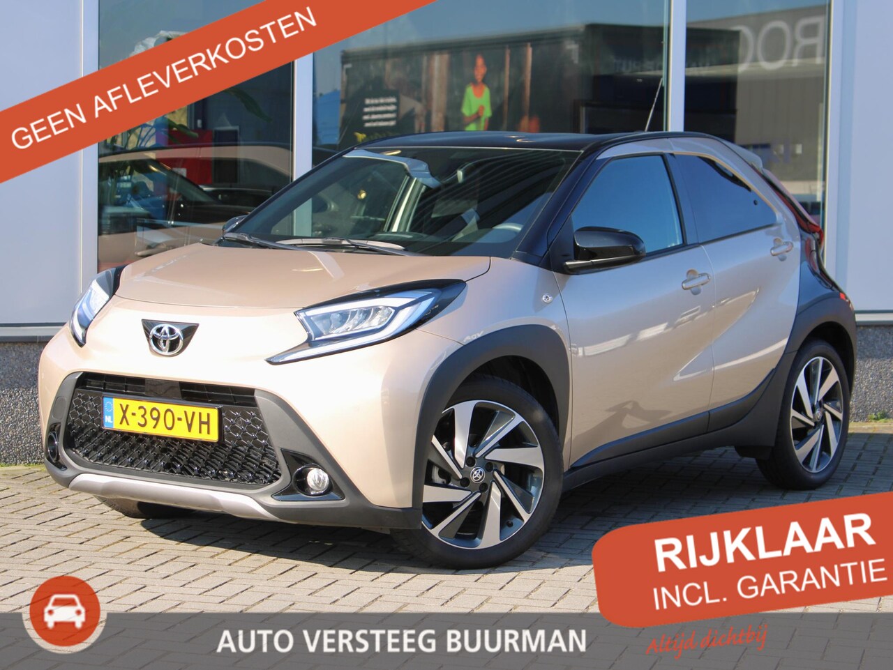 Toyota Aygo X - 1.0 VVT-i Envy S-CVT Automaat Leder/Stof Bekleding, Cruise en Climate Control, Carplay/And - AutoWereld.nl