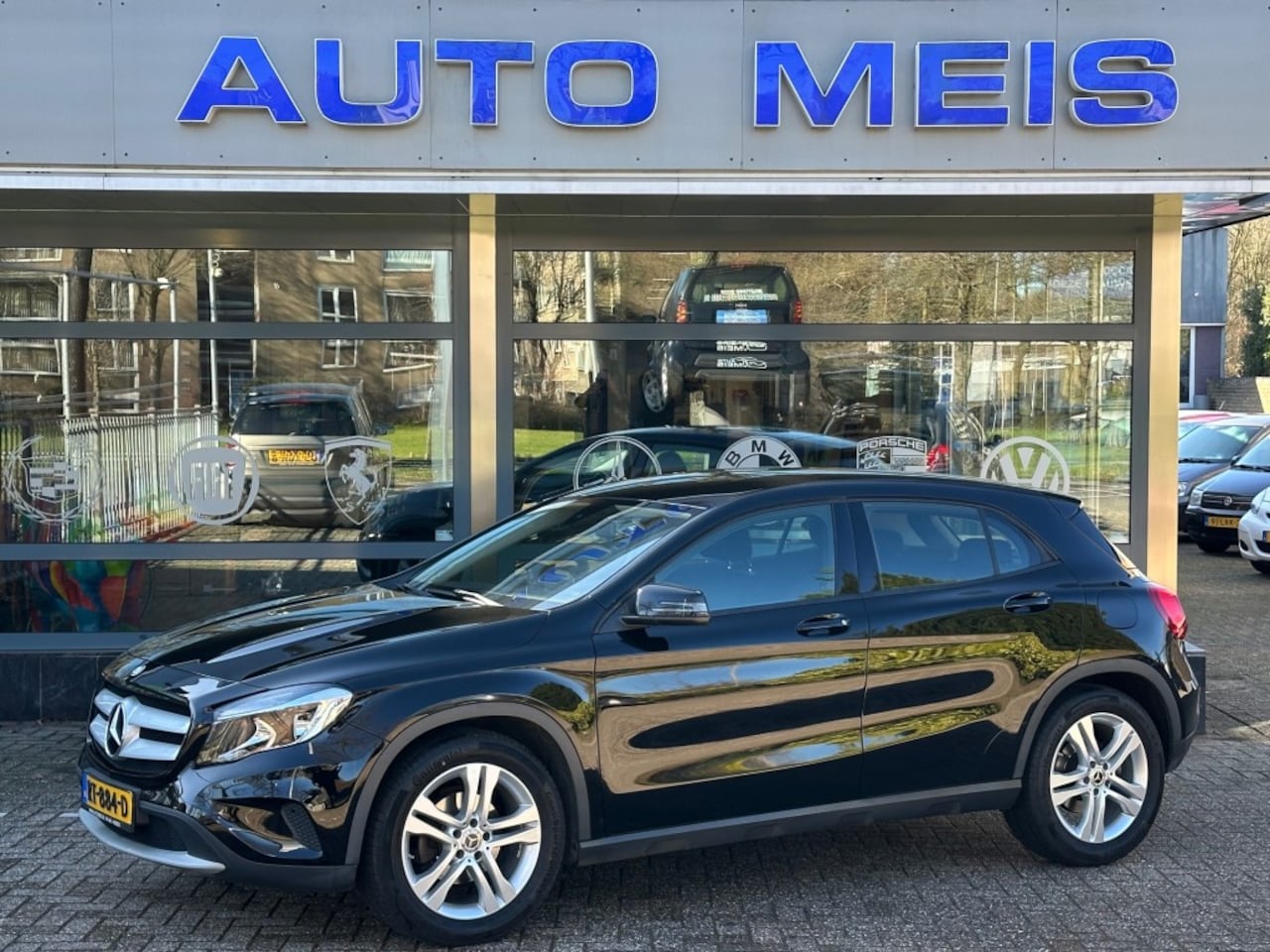 Mercedes-Benz GLA-Klasse - 180 Airco Camera Telefoon - AutoWereld.nl