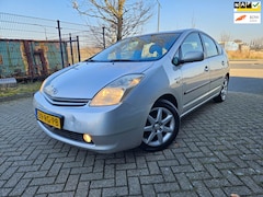 Toyota Prius - 1.5 VVT-i Business GARANTIE met Bijna nieuw Hybride Batterij