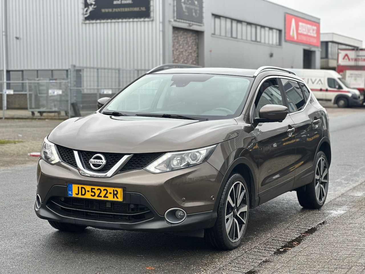 Nissan Qashqai - 1.2 Tekna - AutoWereld.nl