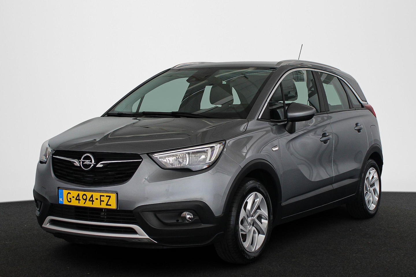 Opel Crossland X - 1.2 Online Edition Afneembare Trekhaak Navigatie Parkeersensoren - AutoWereld.nl