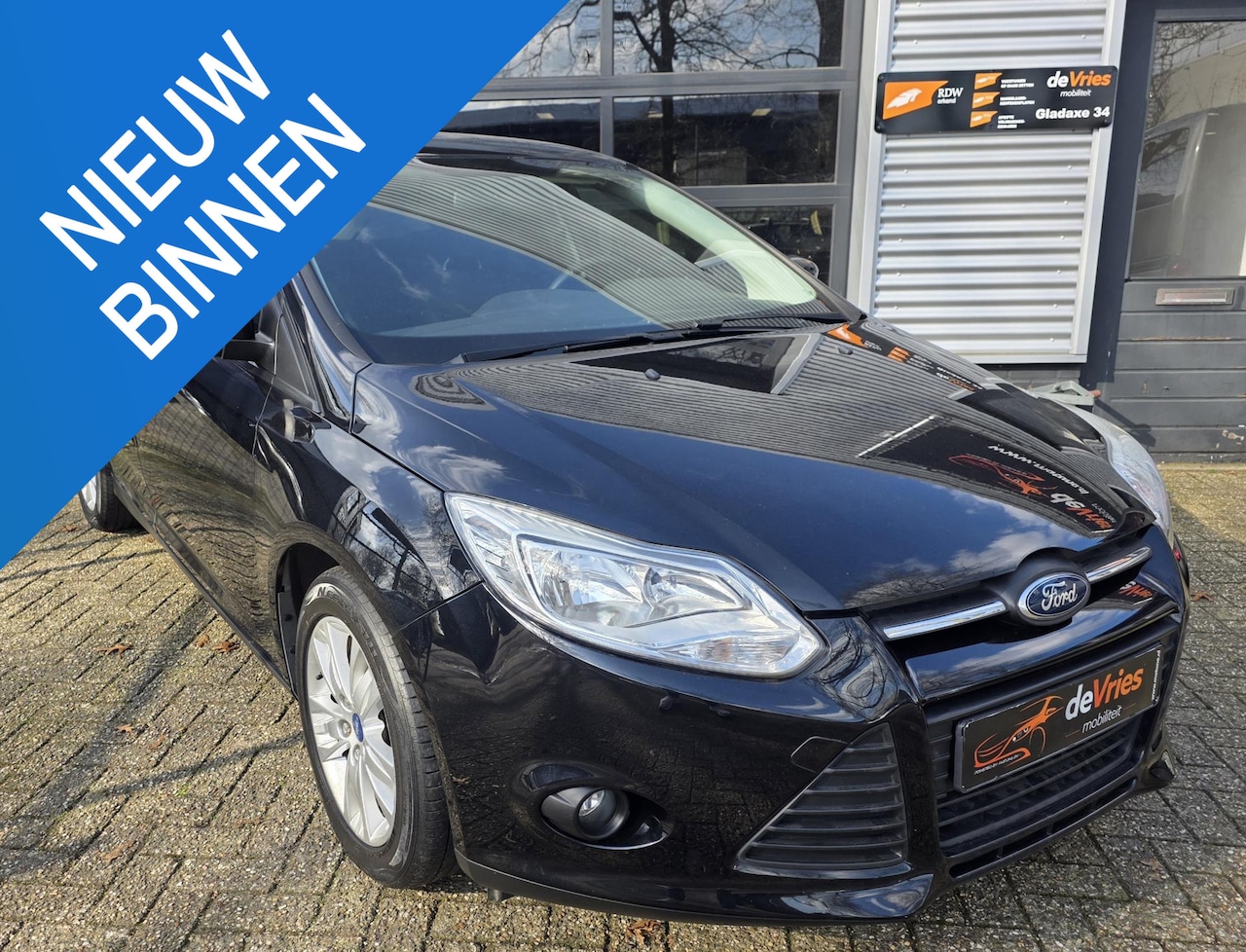 Ford Focus - 1.6 EcoBoost Lease Trend **AIRCO-PDC-APK** - AutoWereld.nl
