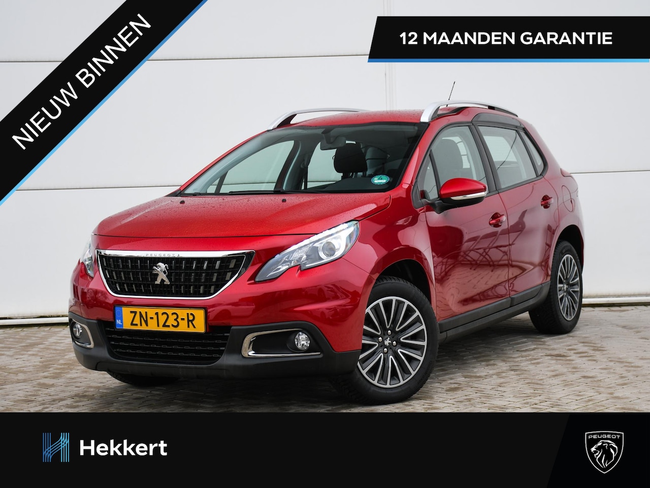 Peugeot 2008 - Blue Lion 1.2 PureTech 110pk Automaat 100% DEALER OND. | PDC | NAVI | APPLE-CARPLAY | DAB - AutoWereld.nl