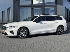 Volvo V60 - Plus Dark Pano | H&K | Trekhaak | 360 graden | Dealer oh