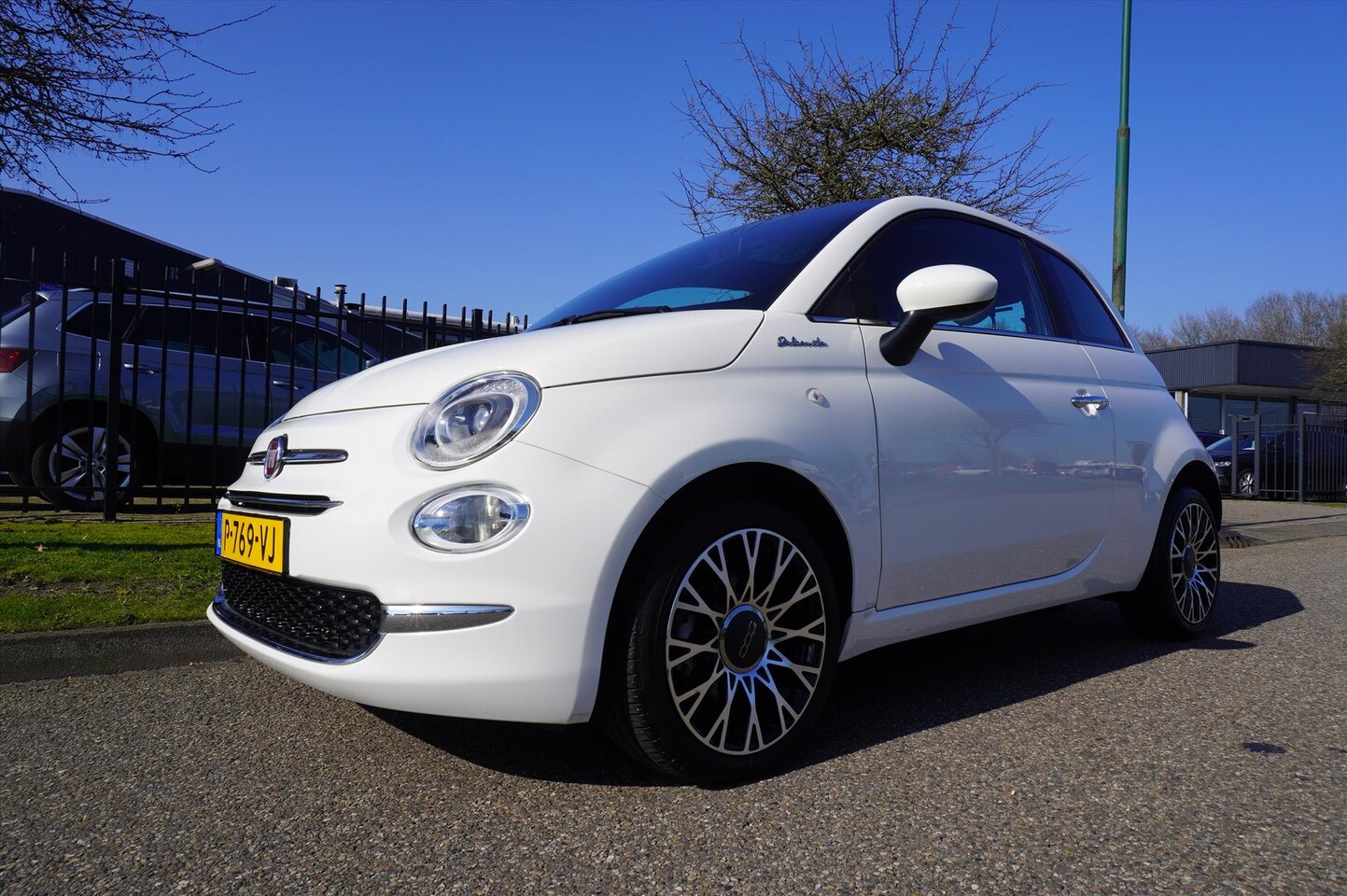 Fiat 500 - 1.0 70pk Hybrid Dolcevita Panoramadak Climatronic - AutoWereld.nl