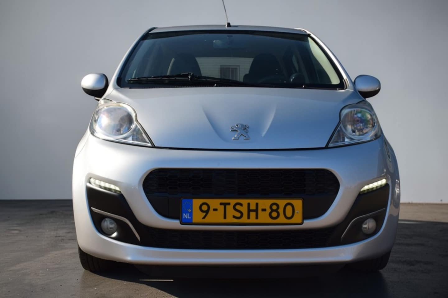 Peugeot 107 - 1.0 Active 1.0 Active, Airco, NL auto, NAP, zeer lage km stand, In nette staat zowel interieur als ex