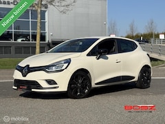 Renault Clio - 1.2 TCe Intens Automaat LED Carplay Camera CRUISE