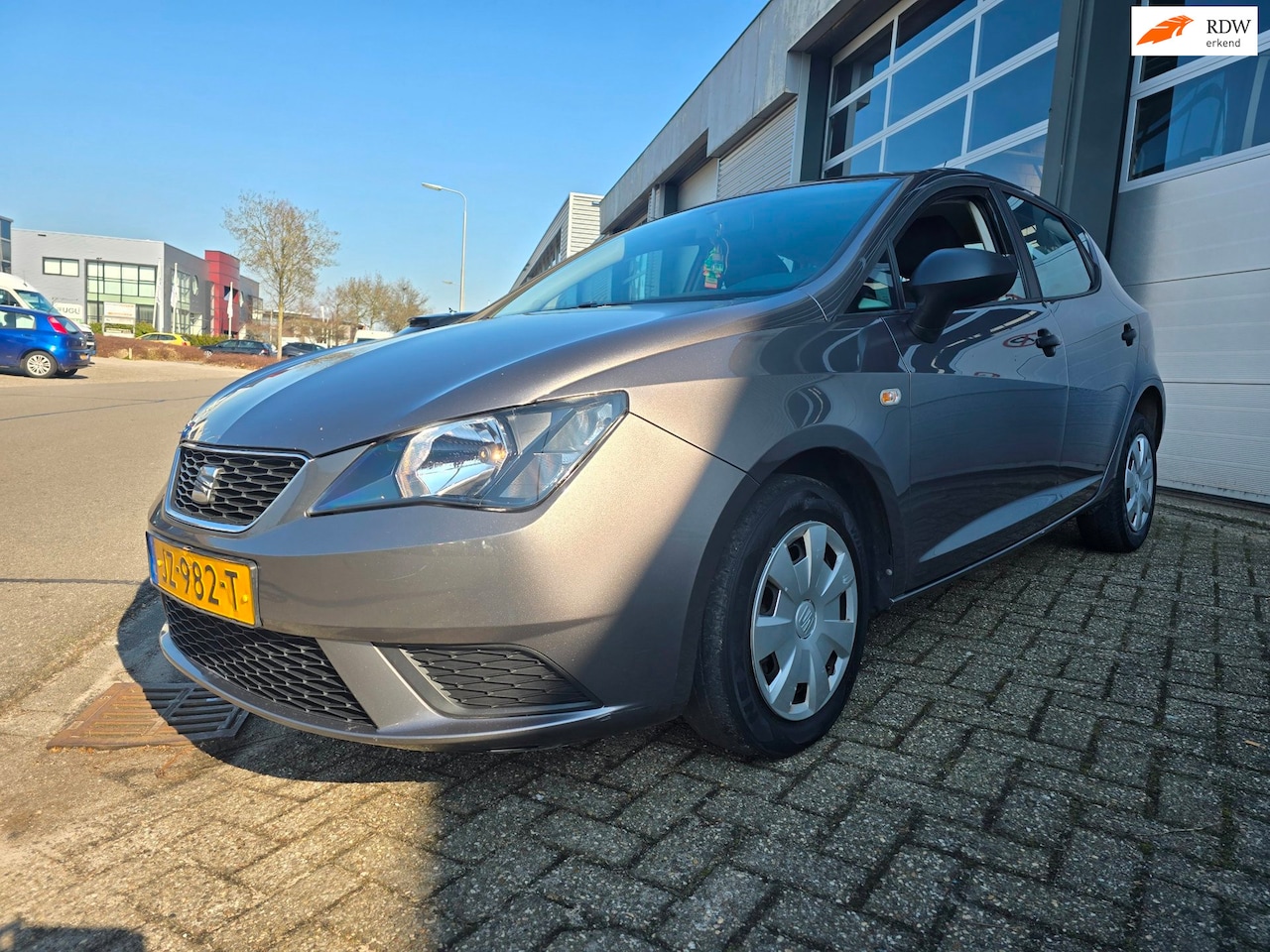 SEAT Ibiza - 1.0 MPI Reference zo mee lees tekst! - AutoWereld.nl