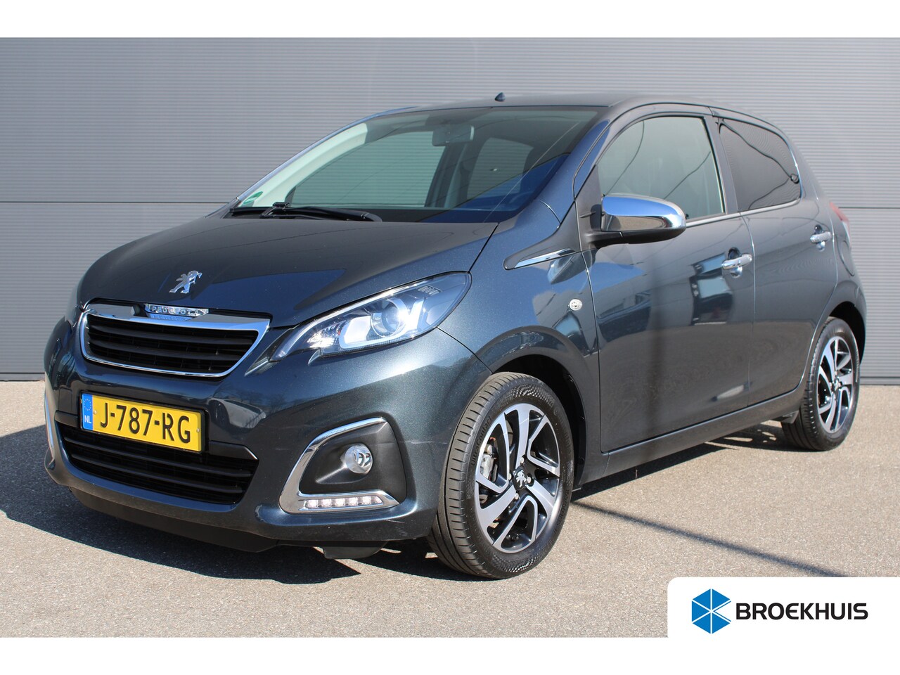 Peugeot 108 - 1.0 e-VTi Allure | Navi by app | Camera | Climate control | Lichtmetaal | Bluetooth | - AutoWereld.nl