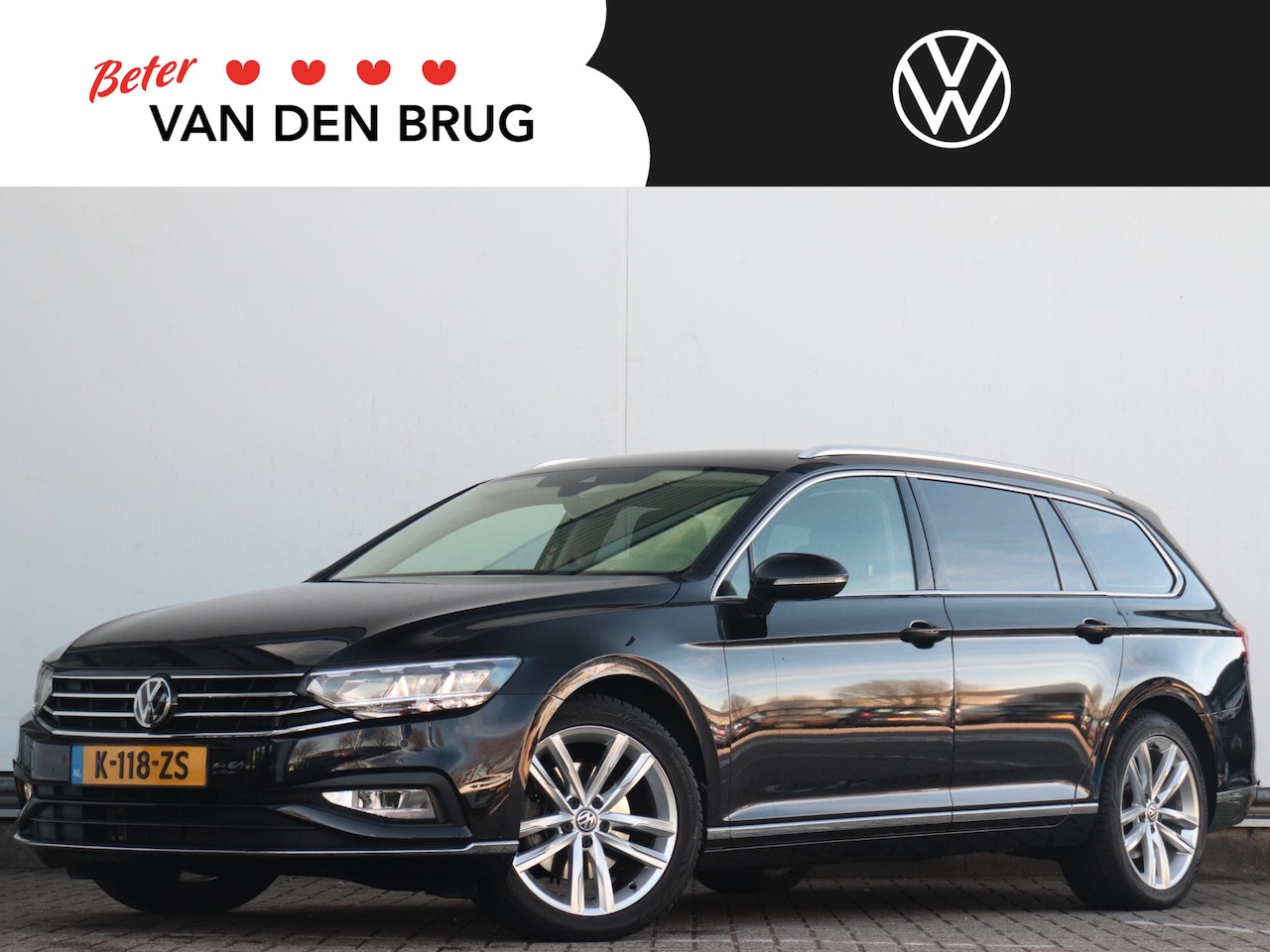 Volkswagen Passat Variant - 1.5 TSI Elegance Business R | Afneembare trekhaak | Stoelverwarming | Achteruitrijcamera | - AutoWereld.nl