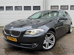 BMW 5-serie Touring - 523i High Executive aut/pano/xenon/led/navi/elektrische stoelen/memory/select modus/