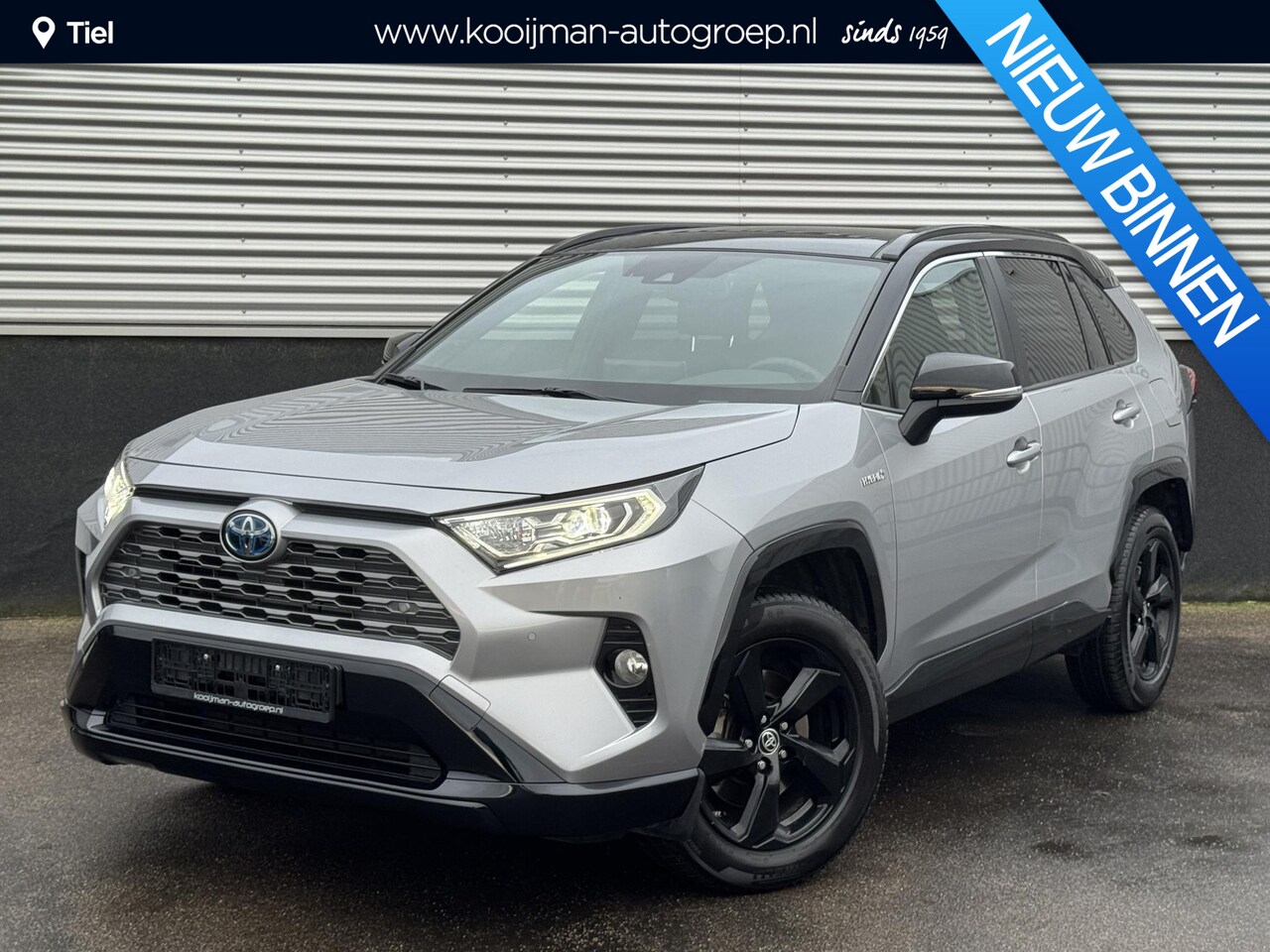 Toyota RAV4 - 2.5 Hybrid Bi-Tone Schuif/kanteldak, Navigatie, Vol Leder, JBL, Stoelverwarming, Achteruit - AutoWereld.nl