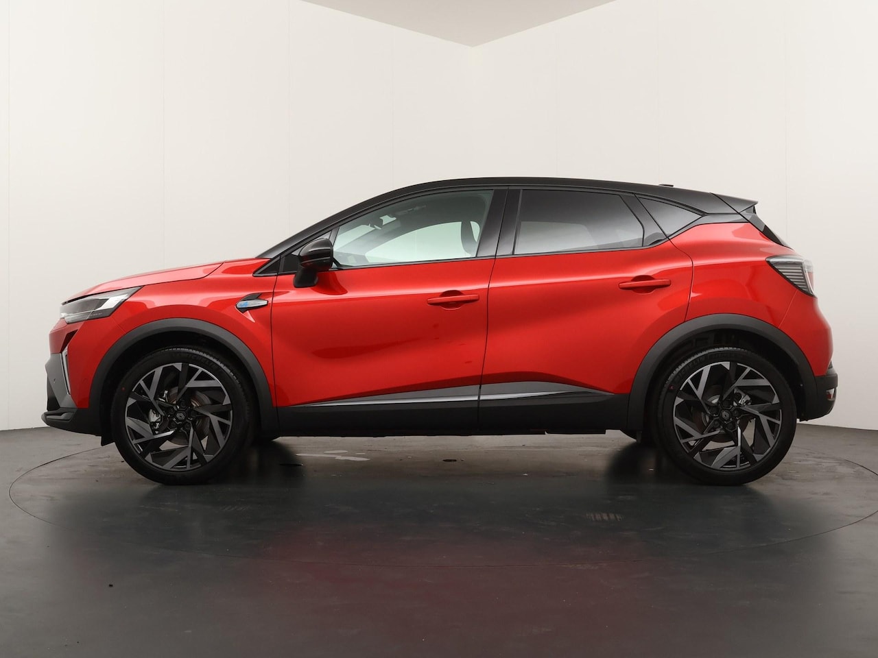 Renault Captur - 1.8 E-Tech full hybrid 160 esprit Alpine | pack light & sound | - AutoWereld.nl