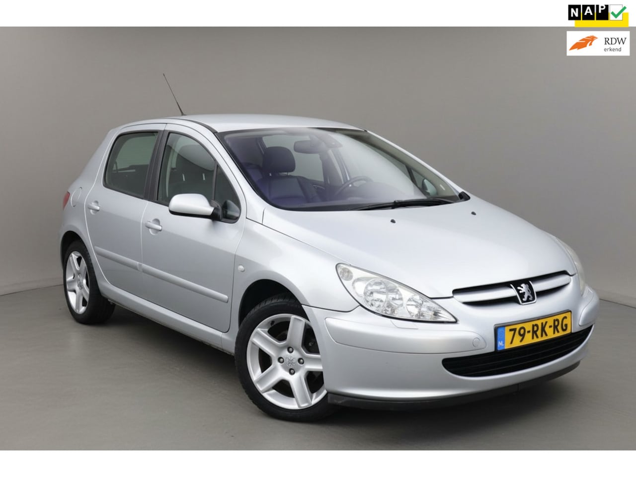 Peugeot 307 - 2.0-16V|Clima|Automaat|Leder|APK 02-2027 - AutoWereld.nl