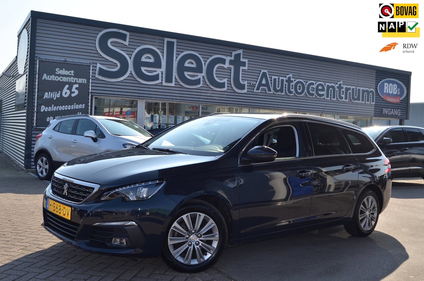Peugeot 308 SW - 1.2 PureTech Blue Lease Premium| nl auto||STOELVERW|STOELMASSAGE|PANODAK - AutoWereld.nl