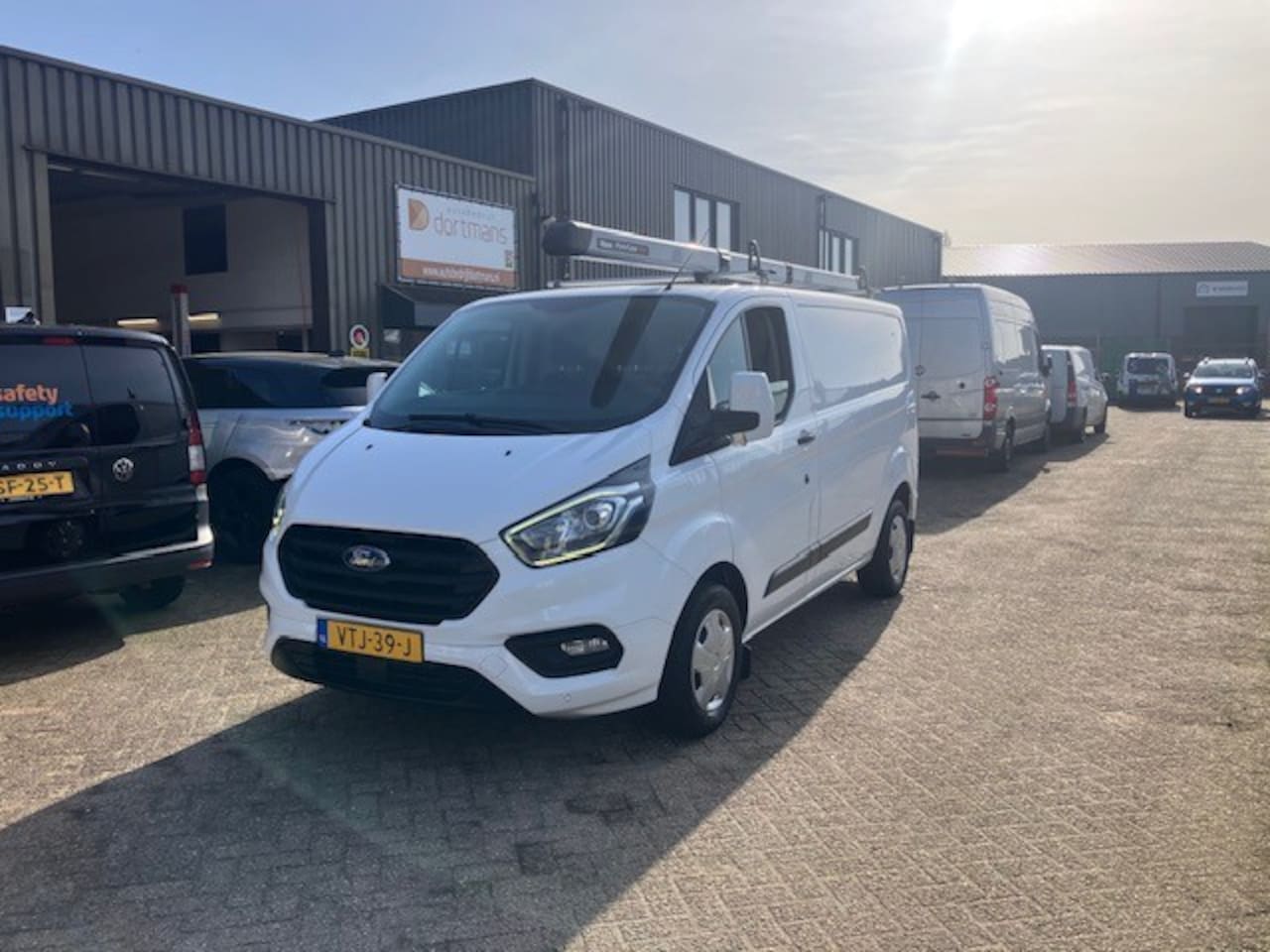Ford Transit Custom - 280 2.0 TDCI L1H1 Trend 280 2.0 TDCI L1H1 Trend - AutoWereld.nl