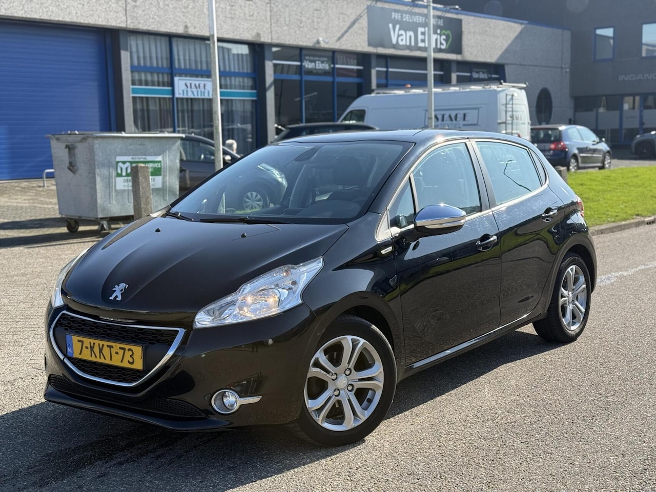Peugeot 208 - 1.2 VTi 2013 Airco/Cruise/BT Parkeersensor - AutoWereld.nl