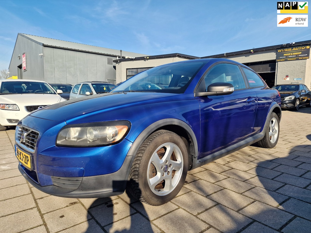 Volvo C30 - 1.8 Kinetic/3D/Apk 27-02-2027 - AutoWereld.nl