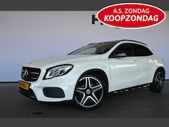 Mercedes-Benz GLA-Klasse - 200 Automaat Premium Plus AMG Navigatie Panoramadak Stoelverwarming Rijklaarprijs Inruil M