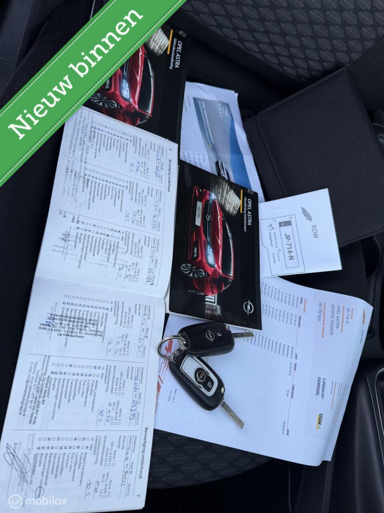 Ford Focus - 1.6 EcoBoost 150PK Titanium 2013 / Navigatie / Parkeersensoren / Trekhaak / Climate / 2e e - AutoWereld.nl