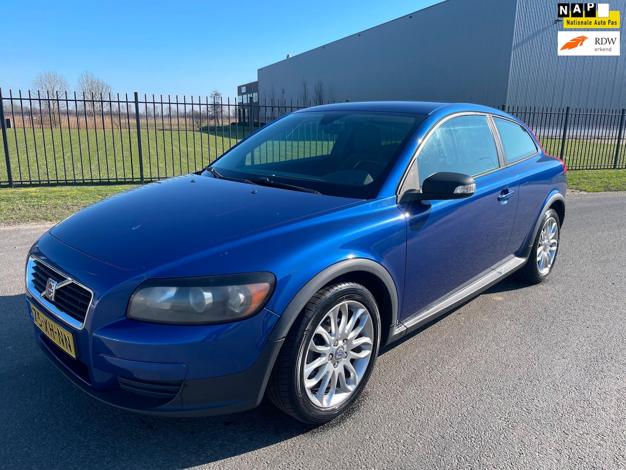 Volvo C30 - 1.8 Kinetic|Airco|Bj 2007|180000km NAP!! - AutoWereld.nl