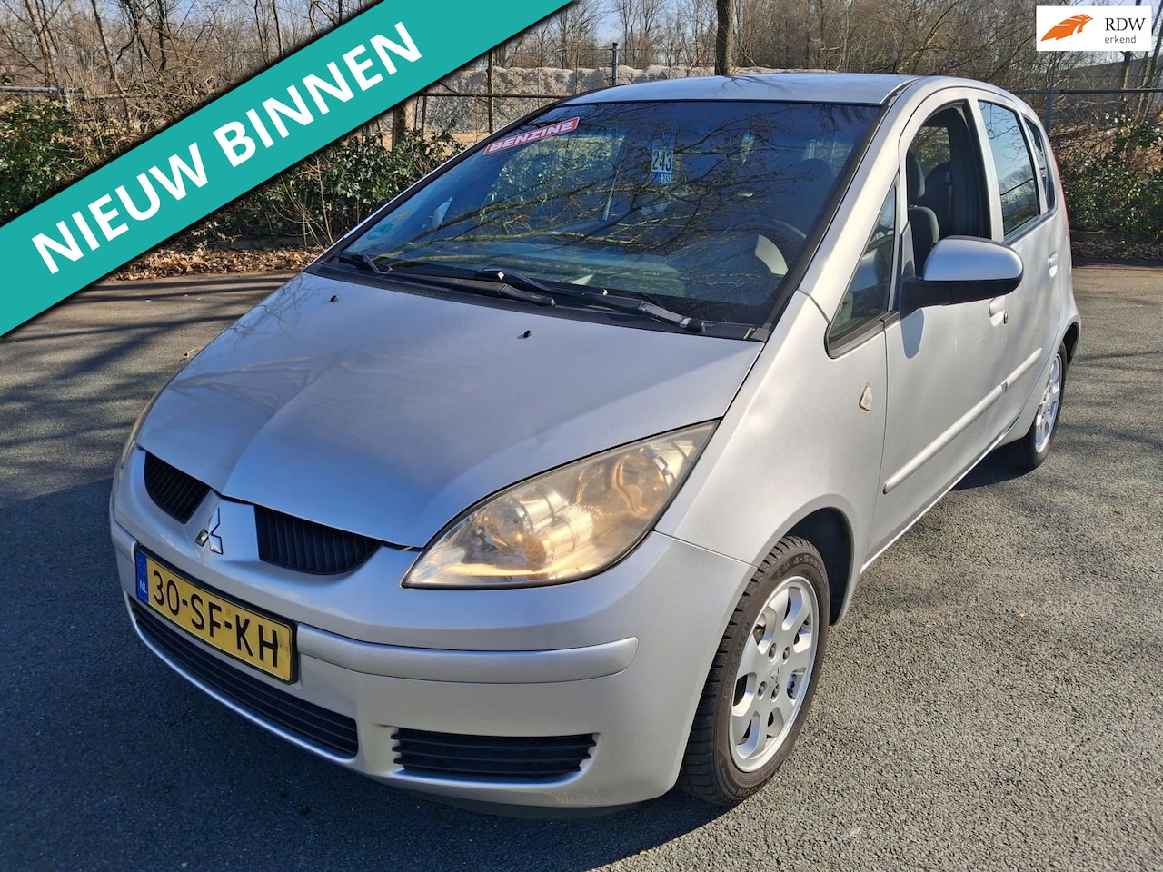 Mitsubishi Colt - 1.3 Invite LEUKE AUTO RIJDT EN SCHAKELT GOED - AutoWereld.nl