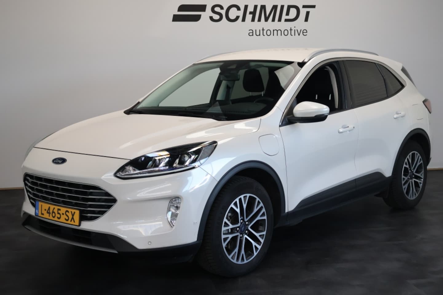 Ford Kuga - 2.5 PHEV Titanium Automaat | LED | Navigatie | Carplay | Camera - AutoWereld.nl